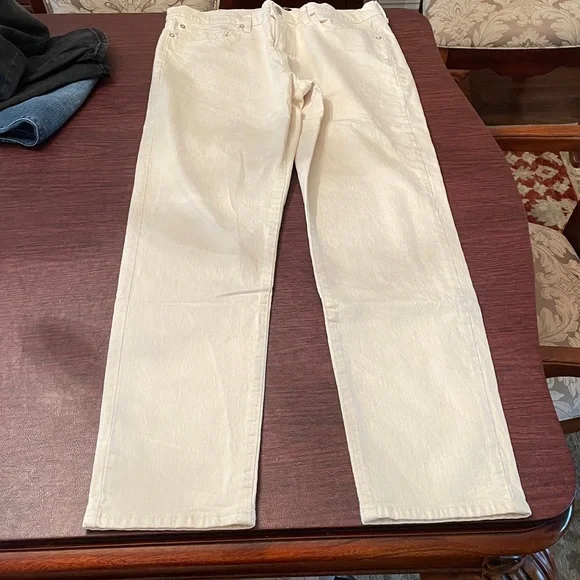 Lucky Brand Beige Denim jeans - Picture 4 of 10